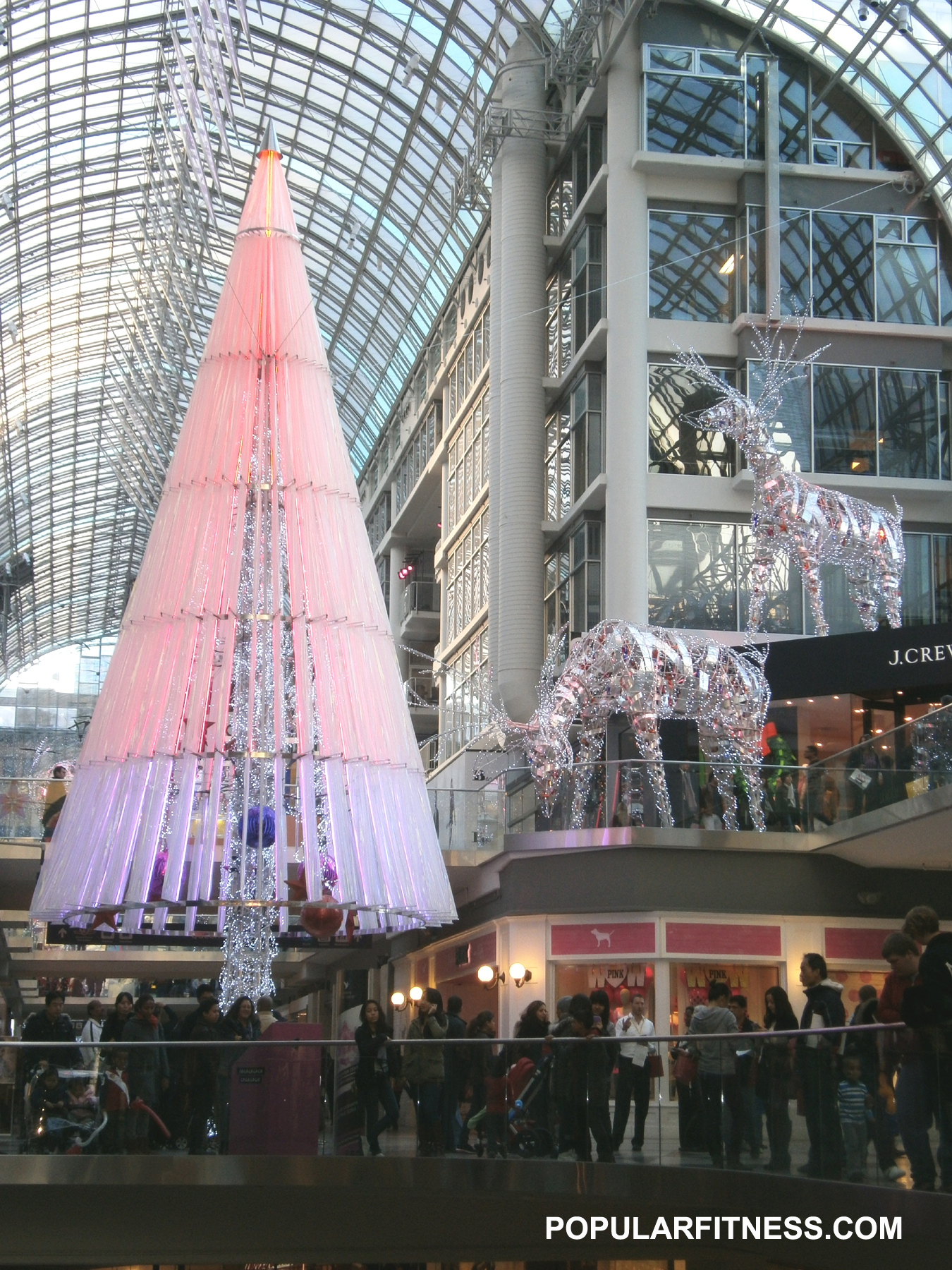 Christmas tree - Eaton Centre - Toronto